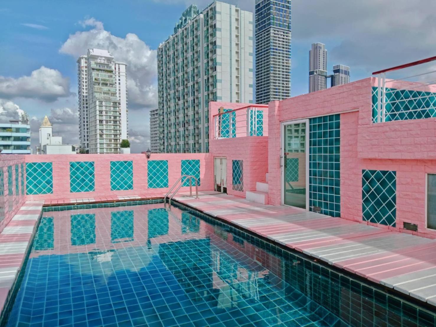 P Villa Lamoon Thonglor Bangkok Exterior photo
